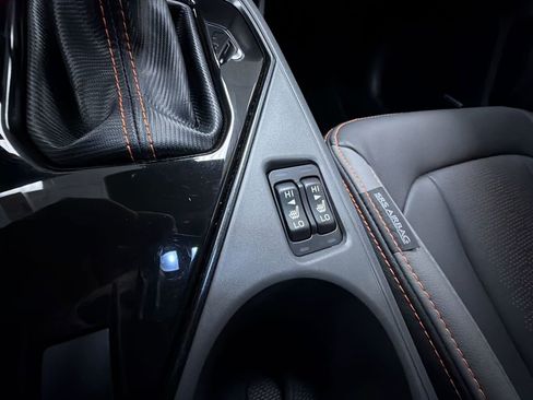 Certified 2025 Subaru Crosstrek 2.5i Limited w/ Crosstrek Mirror Package image 26