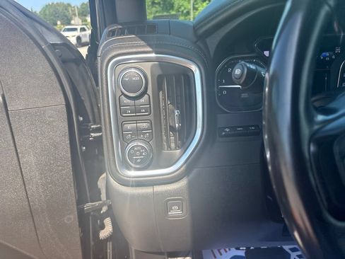 Used 2023 GMC Sierra 2500 Denali w/ Denali Ultimate Package AWD/4WD image 37