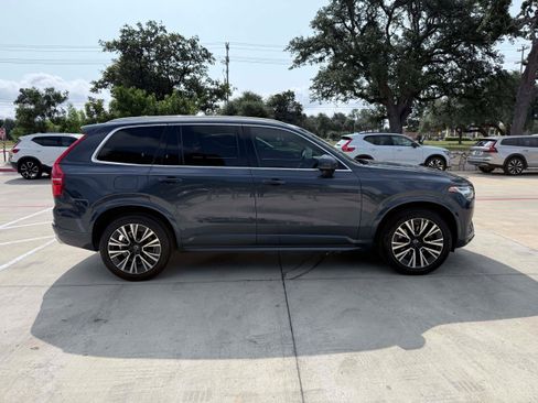 Used 2021 Volvo XC90 T6 Momentum w/ Protection Package Premier AWD/4WD image 7