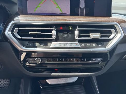 Used 2023 BMW X3 xDrive30i w/ Premium Package w/ZPA AWD/4WD image 26