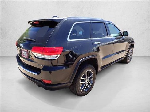 Used 2018 Jeep Grand Cherokee Limited AWD/4WD image 4