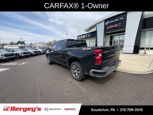 Used 2022 Chevrolet Silverado 1500 LT image 3