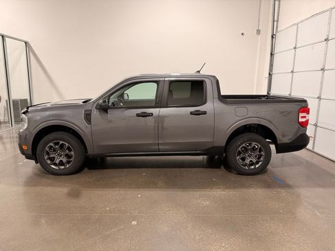 Used 2023 Ford Maverick XLT image 8