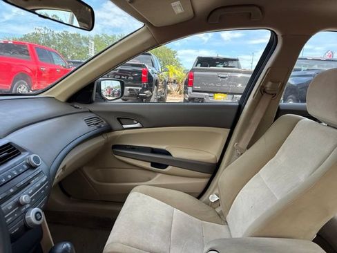 Used 2010 Honda Accord LX image 22