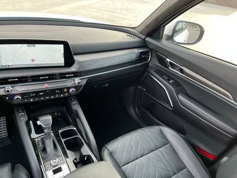 Used 2024 Kia Telluride SX Prestige X-Pro image 12