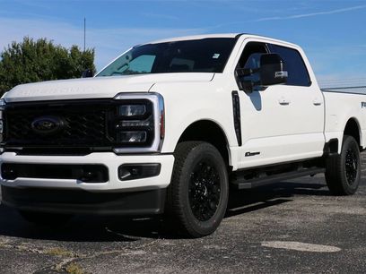 New 2026 Ford F250 Lariat w/ Black Appearance Package