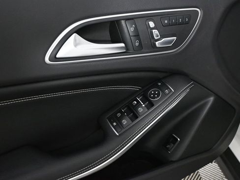 Used 2020 Mercedes-Benz GLA 250 4MATIC image 8