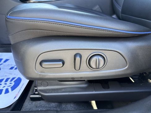 Used 2024 Buick Envista Sport Touring w/ Convenience I Package image 13