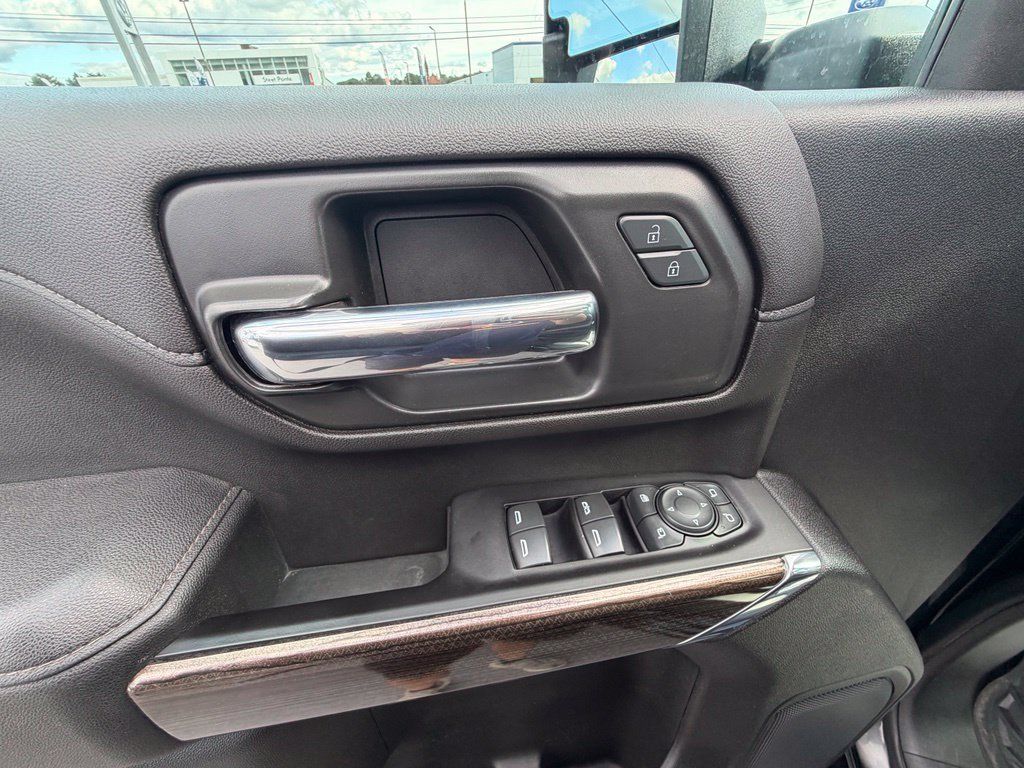 Used 2022 Chevrolet Silverado 2500 LT w/ All Star Edition AWD/4WD image 31