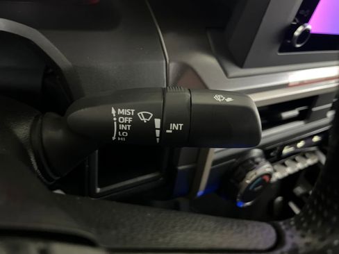 Used 2025 Toyota Tacoma SR5 image 67