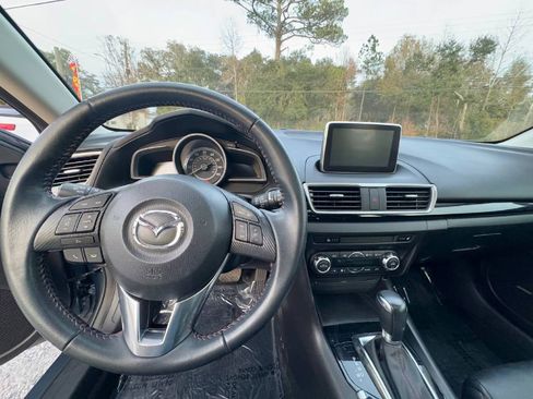 Used 2016 MAZDA MAZDA3 i Grand Touring image 15