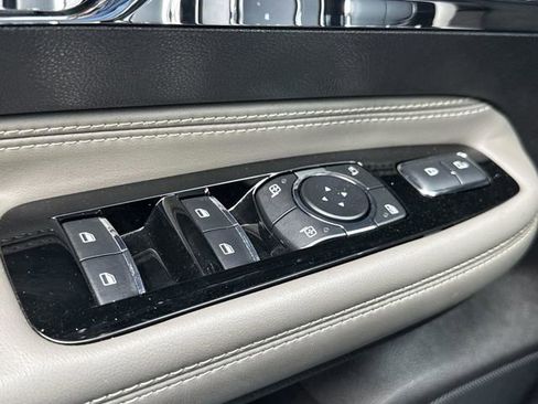 Used 2024 Lincoln Corsair Reserve w/ Equipment Group 202A image 40