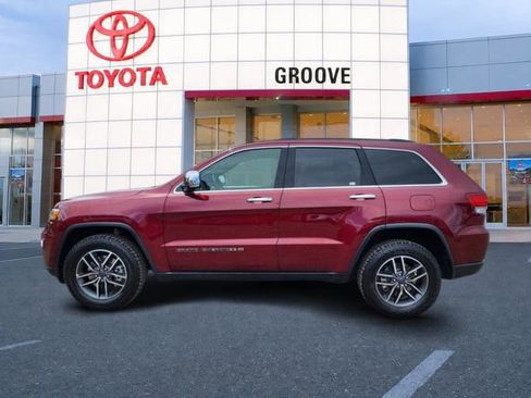 Used 2022 Jeep Grand Cherokee Limited AWD/4WD image 2