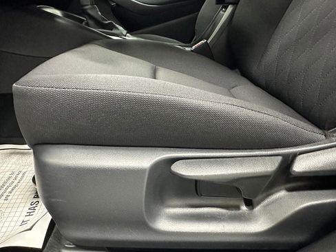 Used 2026 Toyota Corolla LE FWD image 12