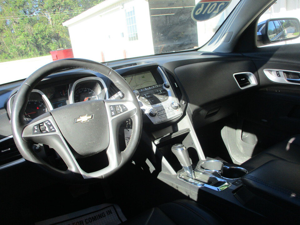 Used 2016 Chevrolet Equinox LTZ w/ Enhanced Convenience Package AWD/4WD image 7