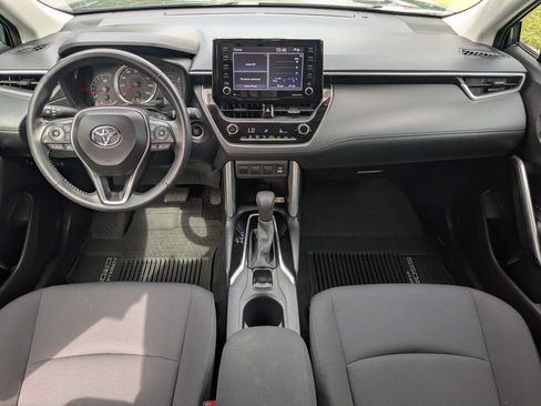 Certified 2022 Toyota Corolla Cross LE FWD image 15