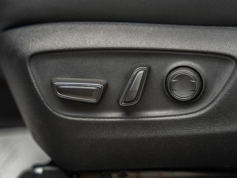 New 2026 Toyota Grand Highlander XLE image 36