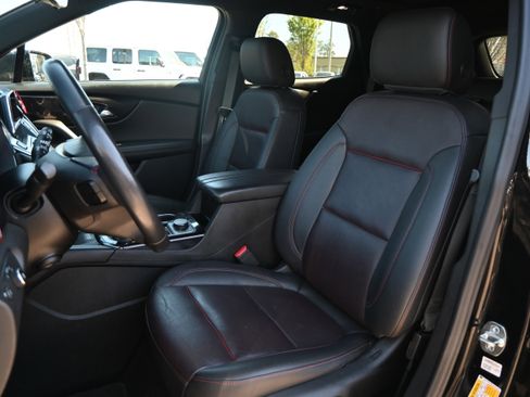 Used 2022 Chevrolet Blazer RS w/ Enhanced Convenience Package image 7