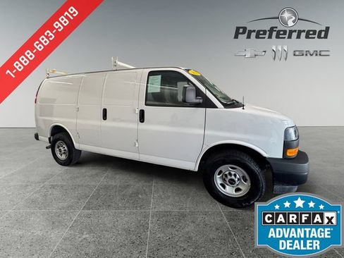 Certified 2023 GMC Savana 2500 RWD image 9