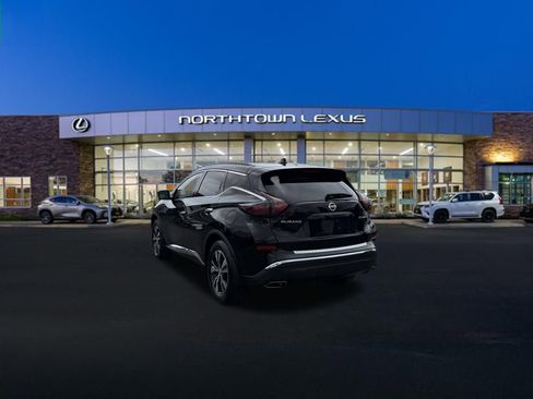Used 2019 Nissan Murano SV w/ Premium Package image 21