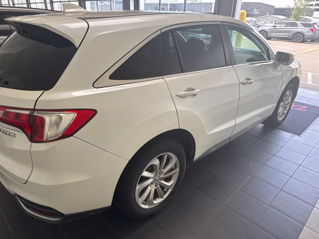 Used 2016 Acura RDX w/ Technology Package FWD image 4