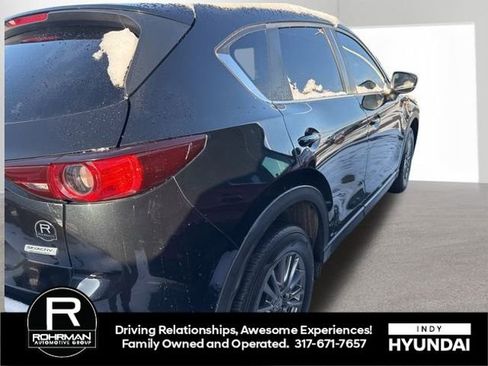 Used 2017 MAZDA CX-5 Touring w/ Preferred Equipment Package image 5