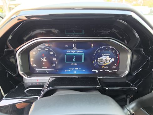 New 2026 Chevrolet Silverado 2500 ZR2 AWD/4WD image 41