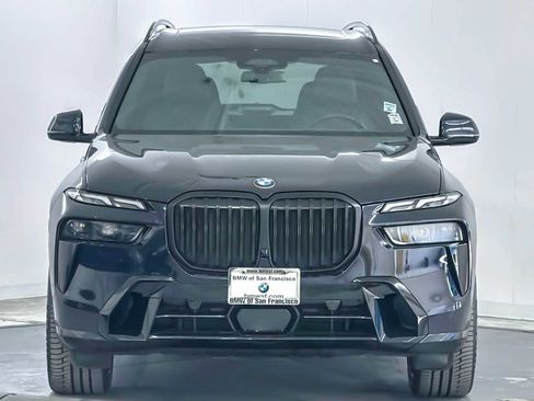 Used 2023 BMW X7 xDrive40i w/ Executive Package image 10