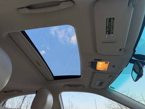 Used 2010 Lexus RX 450h AWD image 34