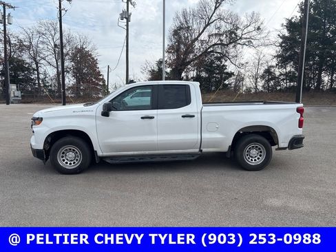 Used 2025 Chevrolet Silverado 1500 W/T w/ WT Value Package image 4