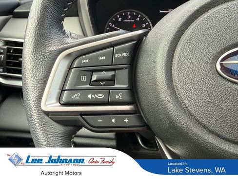 Used 2023 Subaru Outback Limited AWD/4WD image 22