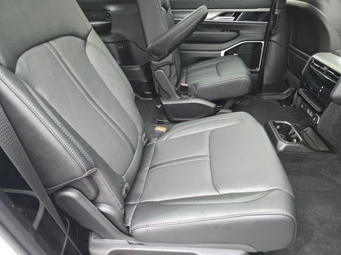 New 2026 Jeep Grand Wagoneer L Limited AWD/4WD image 40