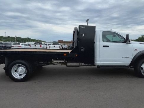 Used 2022 RAM 4500 Tradesman RWD image 9