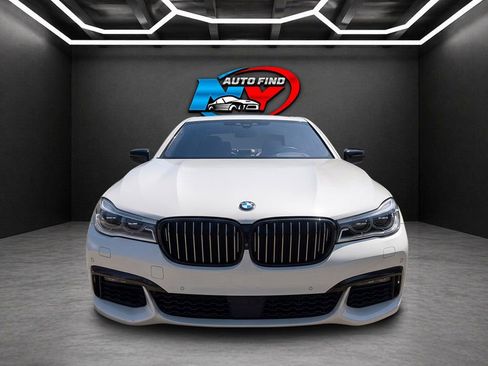 Used 2016 BMW 750i xDrive AWD/4WD image 11