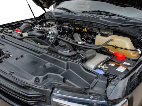 Used 2019 Ford F250 Lariat w/ Lariat Ultimate Package image 55