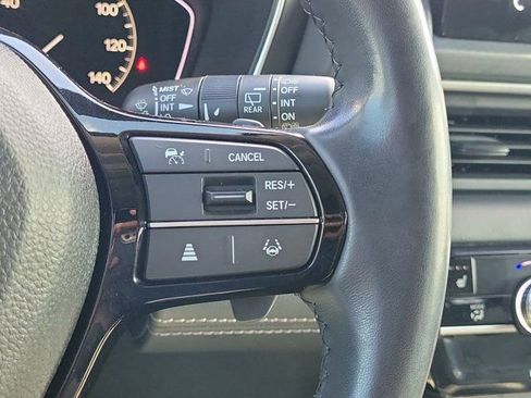 Certified 2025 Honda Pilot EX-L image 22