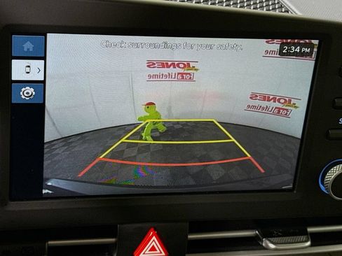 Certified 2025 Hyundai Elantra Sport FWD image 6