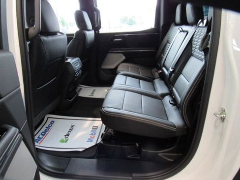 New 2025 GMC Sierra EV Denali image 10