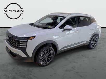 New 2025 Nissan Kicks SR w/ SR Premium Package