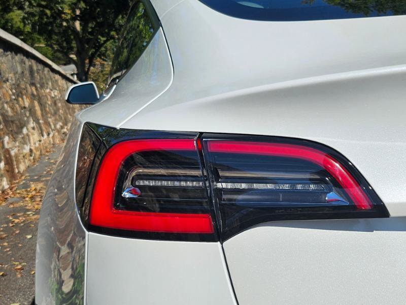 Used 2022 Tesla Model 3 RWD image 28