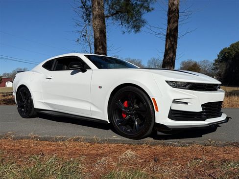 Used 2024 Chevrolet Camaro SS image 24