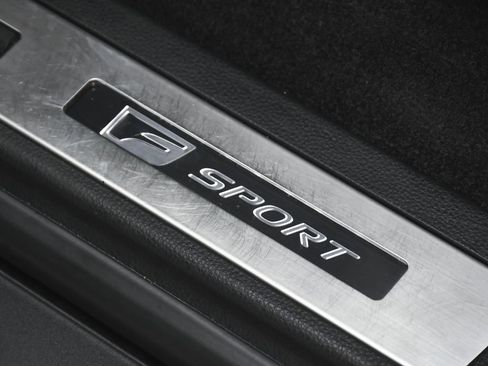 Used 2025 Lexus LX 700h F Sport AWD/4WD image 12