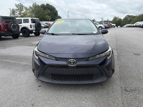 Used 2021 Toyota Corolla LE FWD image 10