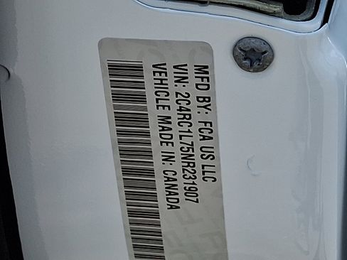 Certified 2022 Chrysler Pacifica Touring-L w/ S Appearance Package FWD image 27