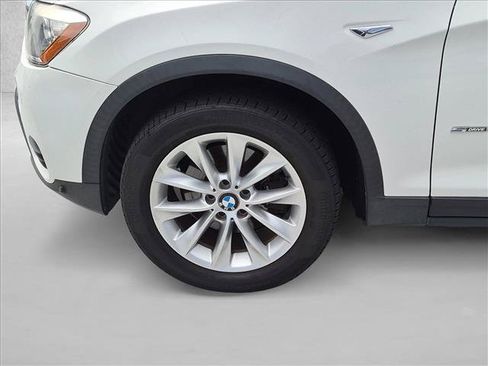 Used 2017 BMW X3 sDrive28i RWD image 14