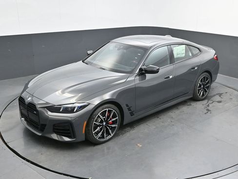 New 2026 BMW M440i w/ Premium Package RWD image 34