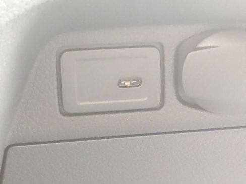 Used 2022 Mercedes-Benz Sprinter 2500 image 18