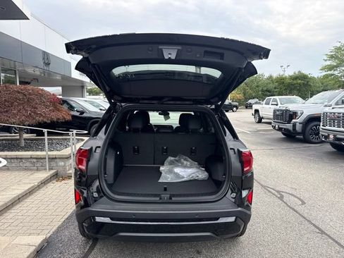 New 2027 GMC Terrain Elevation w/ Elevation Premium Package AWD/4WD image 22