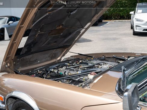 Used 1987 Jaguar XJS V12 Coupe RWD image 33