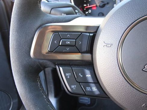 Used 2018 Ford Mustang Shelby GT350 w/ Electronics Package RWD image 22